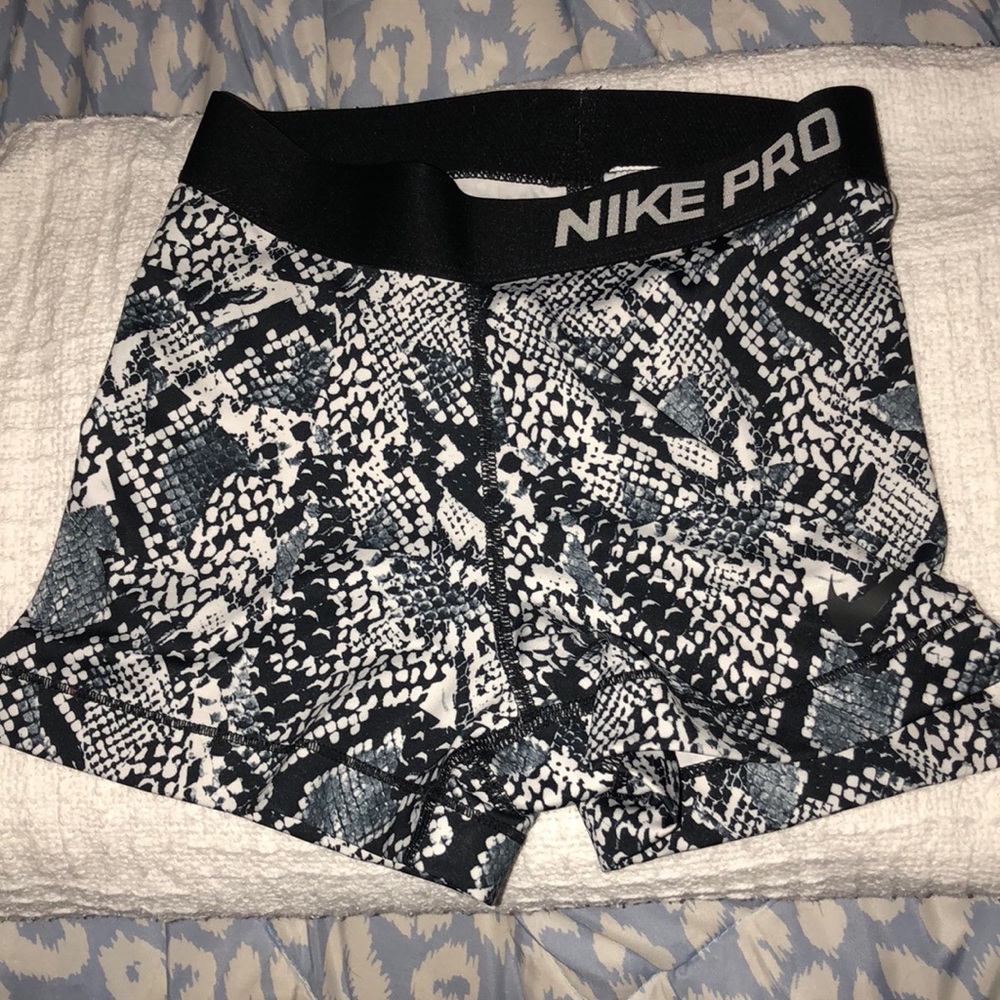 Nike pro spandex